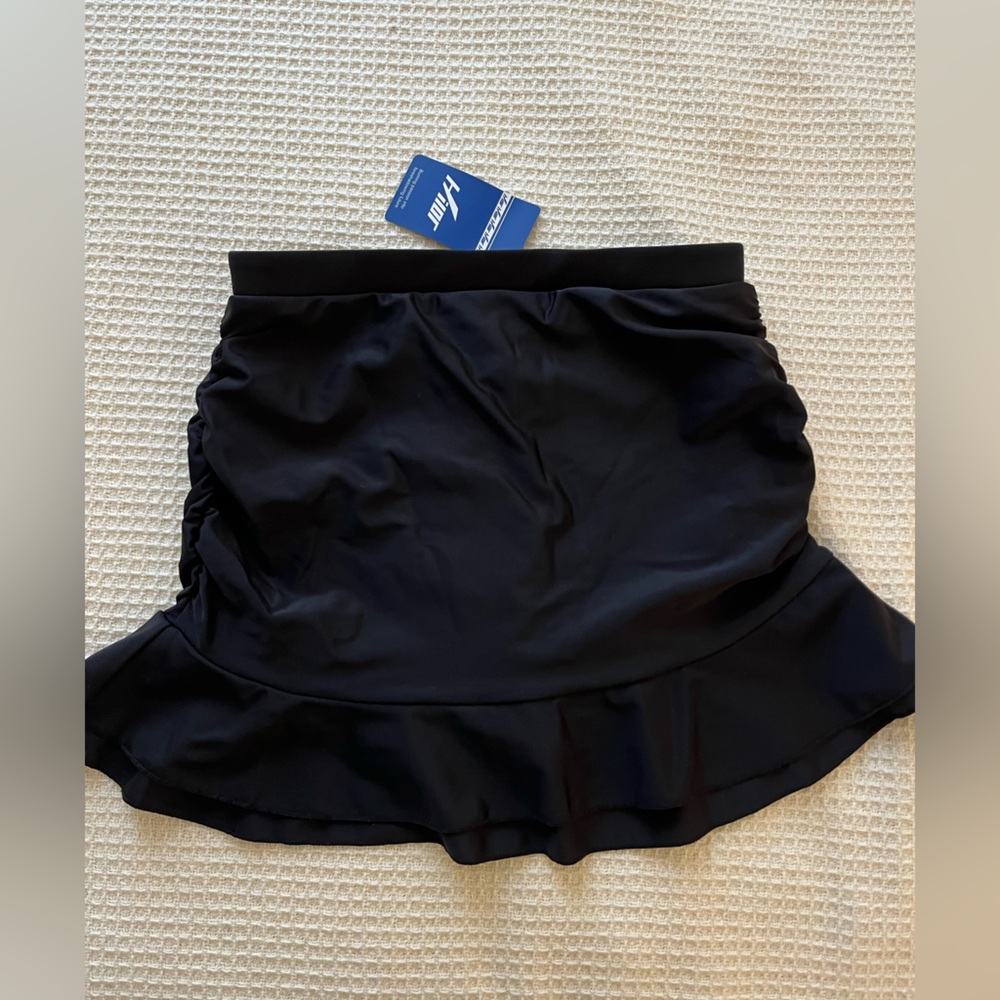 NWT high waisted black swim skirt